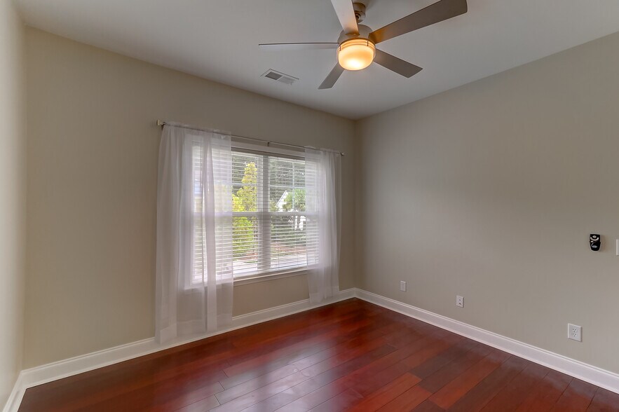 Third bedroom - 2069 Kings Gate Ln