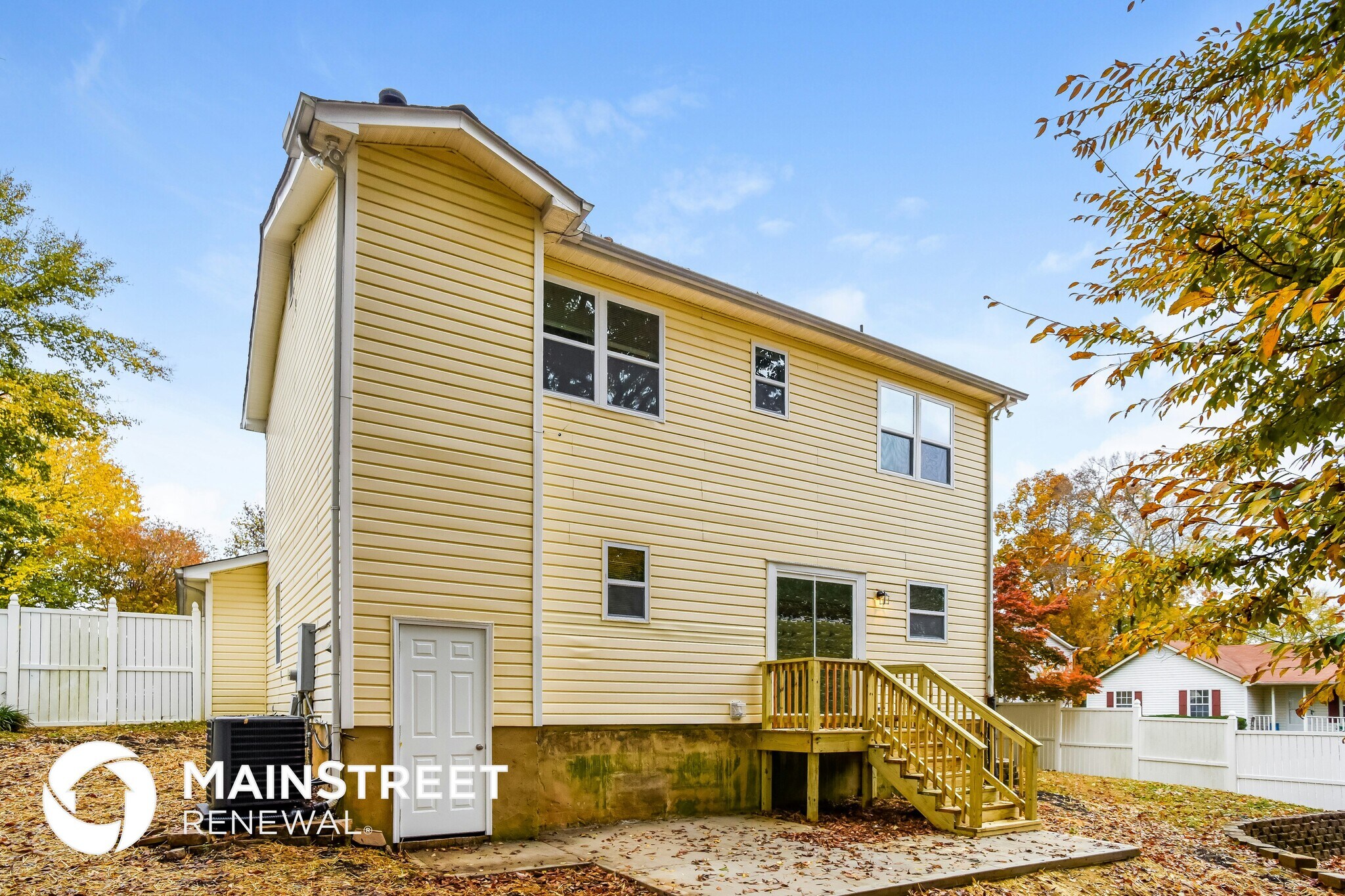 Building Photo - 9601 Farmridge Ln