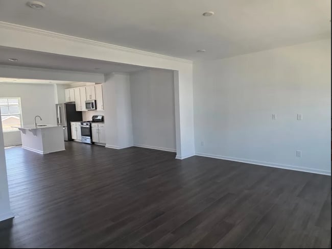 Building Photo - 1439 Jay Rd