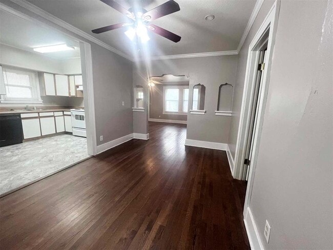 Building Photo - 1432 NW 45th St