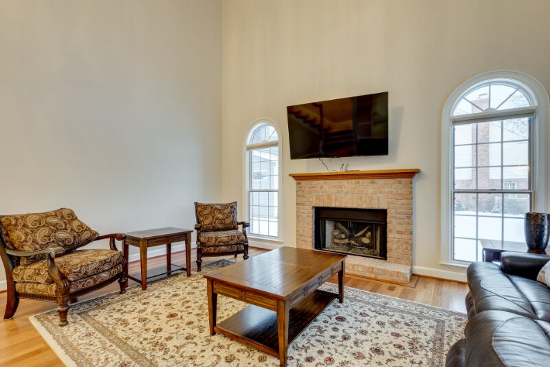 Building Photo - 9504 Sheffield Rd