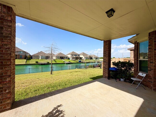 Building Photo - 24018 Cannon Anello Ct