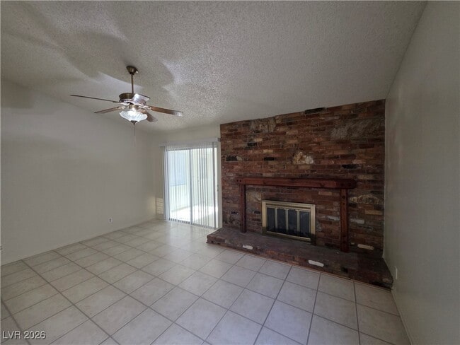 Building Photo - 3214 Anacapa Way