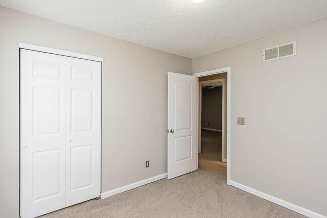 Building Photo - 4040 Carlow Ct