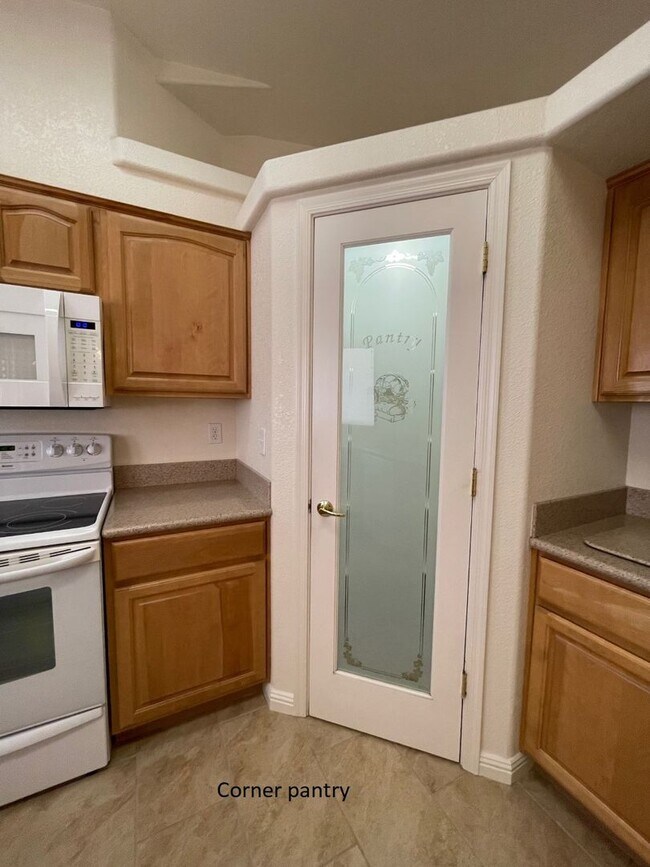 Building Photo - Coming Soon! DO NOT DISTURB TENANTS!