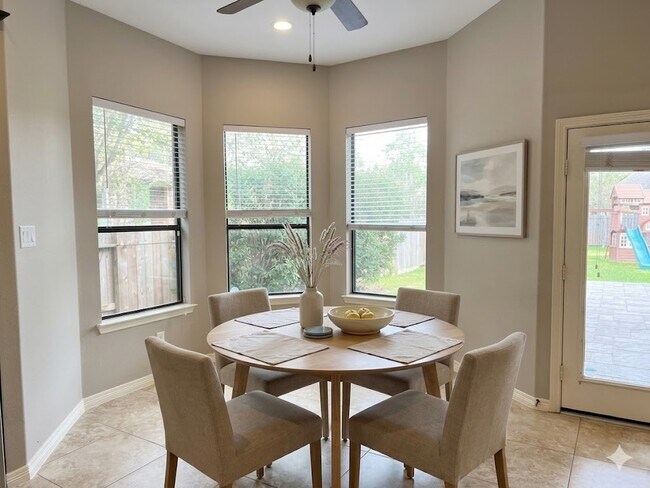 Building Photo - 7007 Fall Creek Ln