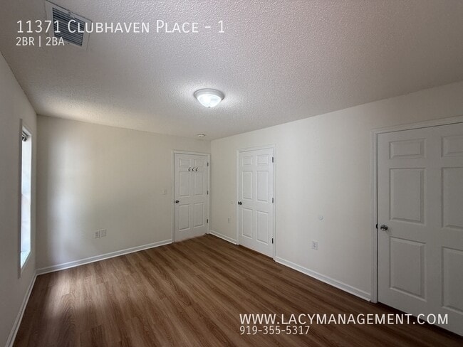 Building Photo - 11371 Clubhaven Pl