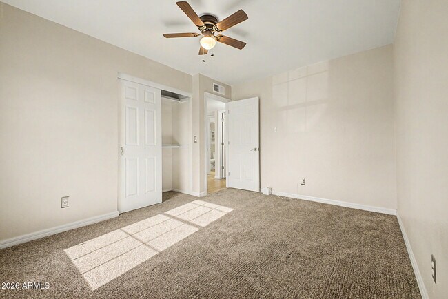 Building Photo - 13015 S Kosh St