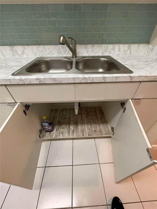 Building Photo - 1450 Atlantic Shores Blvd