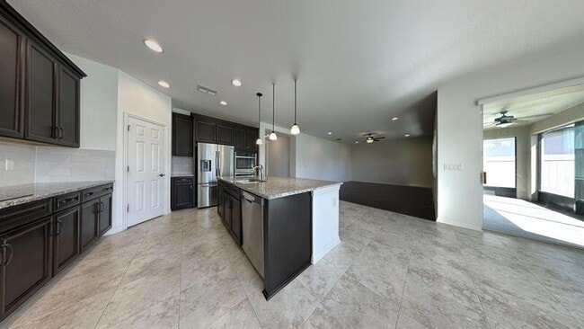 Building Photo - 10127 Tuscan Sun Ave