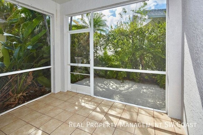 Building Photo - 10735 Maui Cir