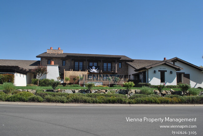 Building Photo - Gorgeous El Dorado Hills Property in the e...