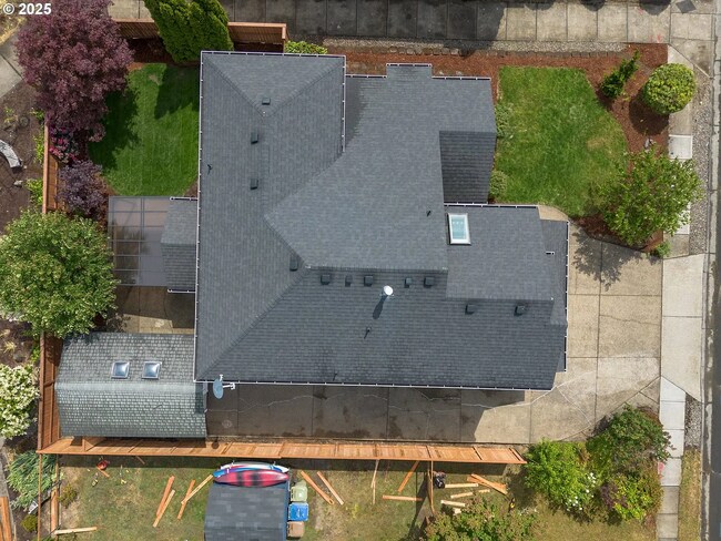 Building Photo - 42019 NW Oak Way
