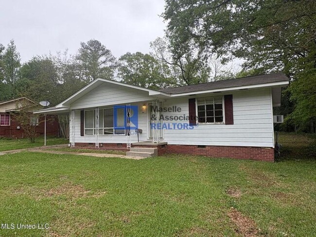 Building Photo - 3 bed/2 bath Home in 39212 Jackson!