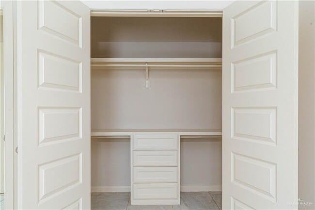 Building Photo - 14 Upas Dr