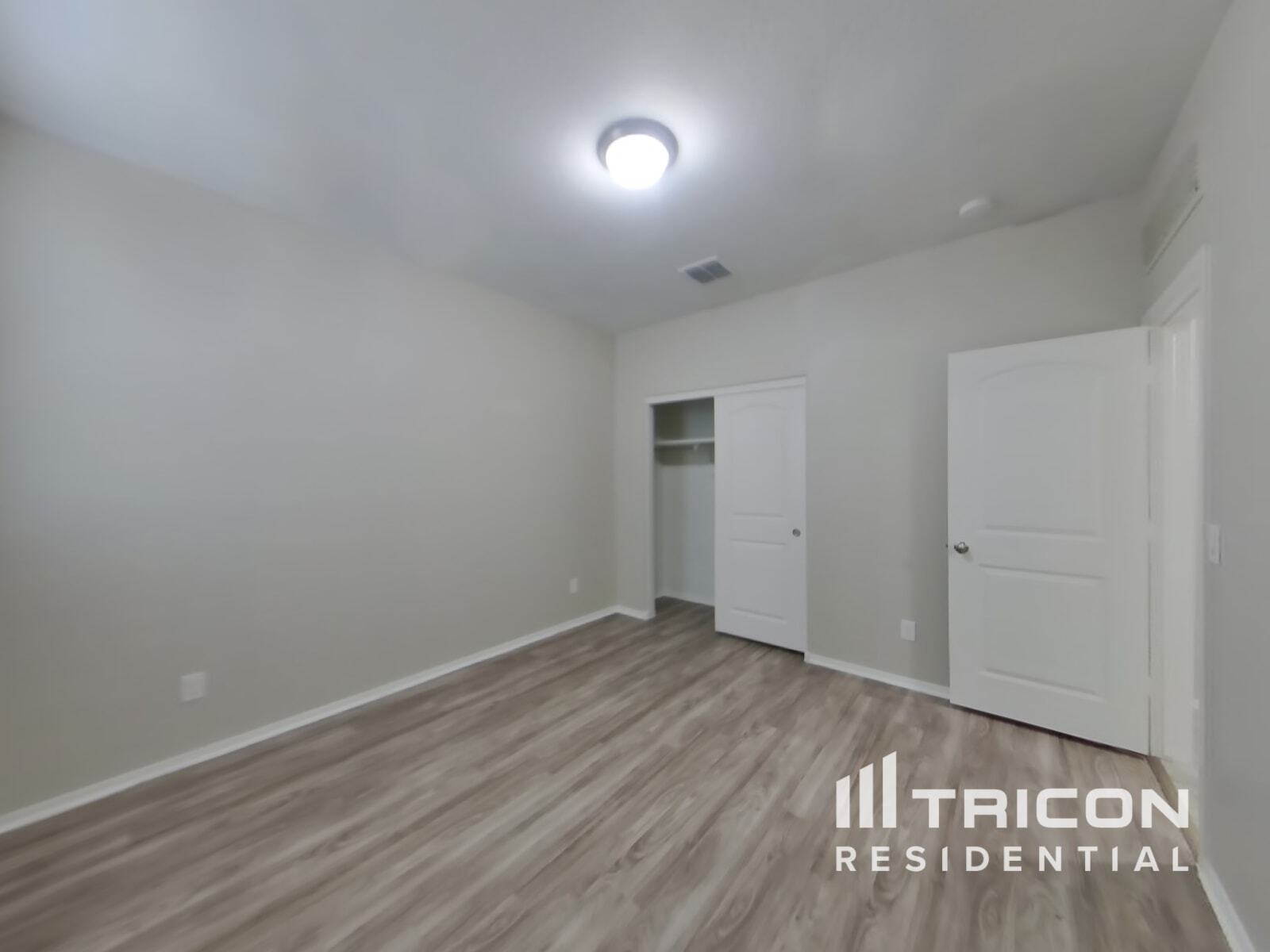 Building Photo - 10358 E Lupine Ln