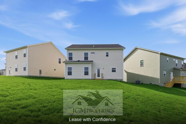 Building Photo - 112 Lambert Fld