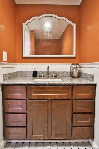 Building Photo - 2018 Senate St