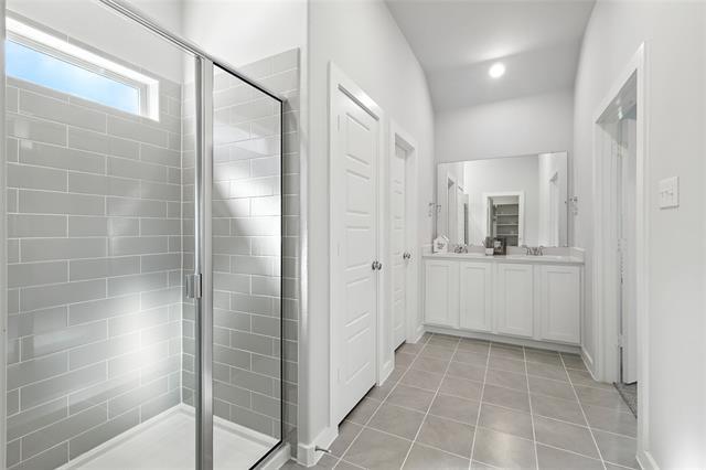 Building Photo - 808 Pne Bch Dr