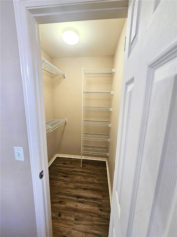 Building Photo - 3604 SW Carriageway Ave