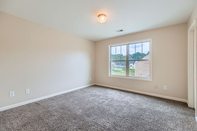 Building Photo - 1071 Mcduffie Cir