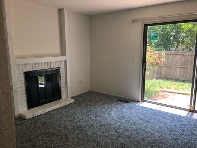 Primary Photo - 8639 W 108th Pl