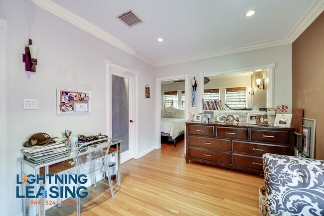Building Photo - 815 S Highland-1B