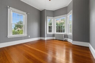 Building Photo - 68 Converse Ave