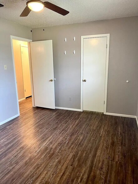 Building Photo - 4817 7th St