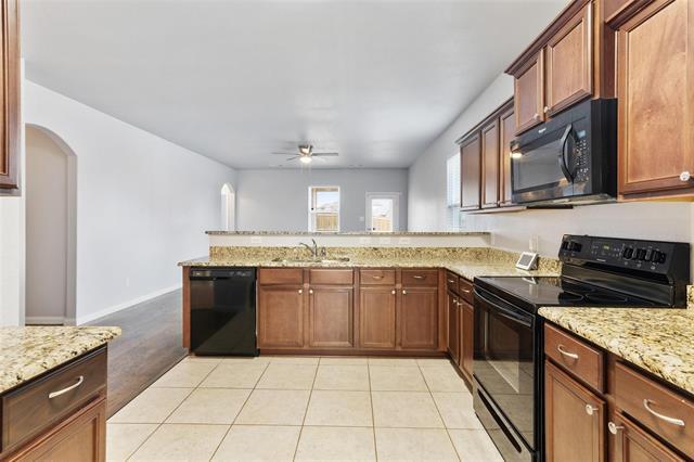 Building Photo - 6041 Spring Ranch Dr