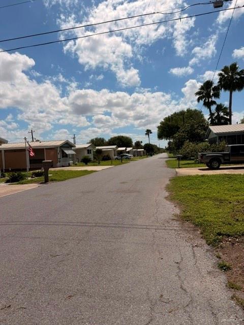 Building Photo - 910 S Palmera Dr