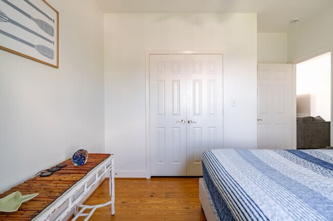 Building Photo - 814 Helen Blvd