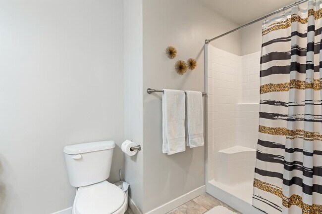 Building Photo - 2110 Ison Ct