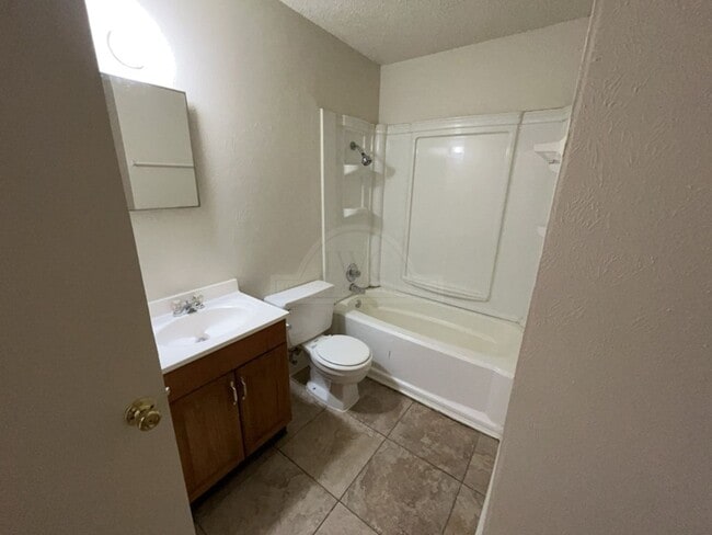 Building Photo - 1504 Indian Trail