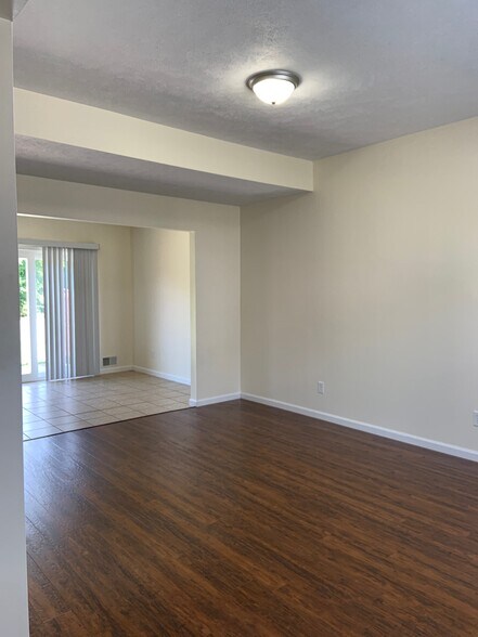 Building Photo - 204 Betsinger Rd