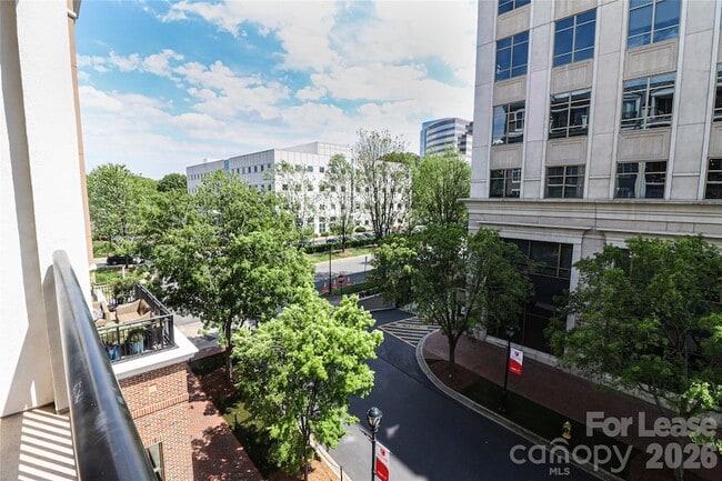 Building Photo - 4625 Piedmont Row Dr