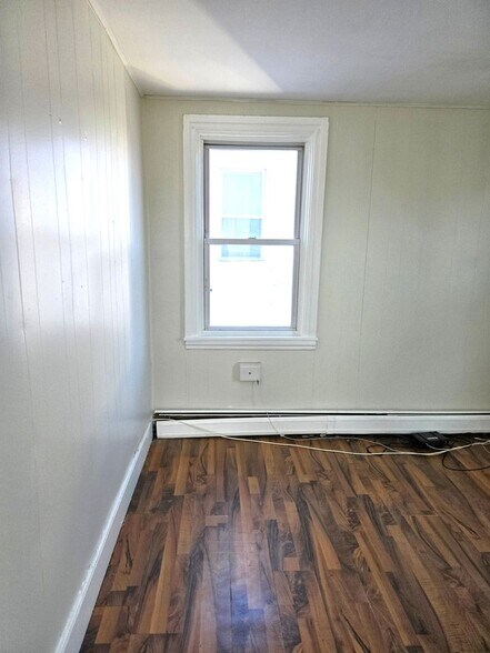 Building Photo - 184-186-186 Allston St