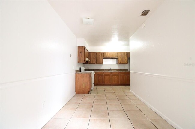 Building Photo - 6101 NW 23rd Terrace