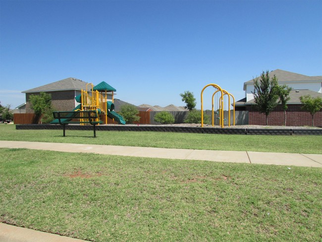 Building Photo - 13304 Beekman Dr