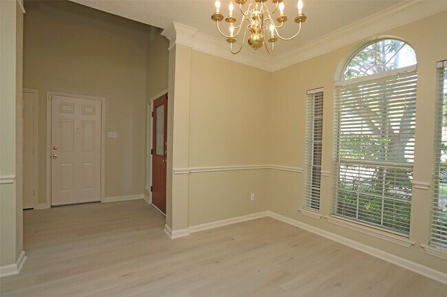 Building Photo - 7534 Orchard Hills Ln