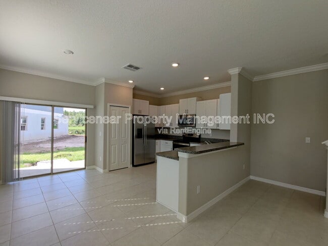 Building Photo - 23251 Willow Glen Way