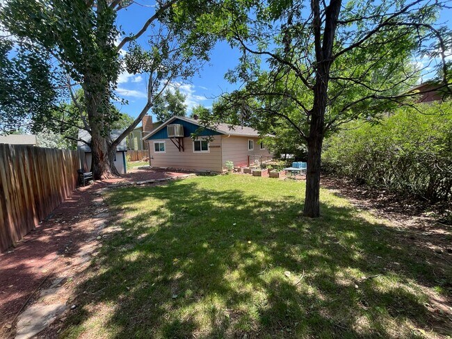 Building Photo - Adorable Home in West Fort Collins