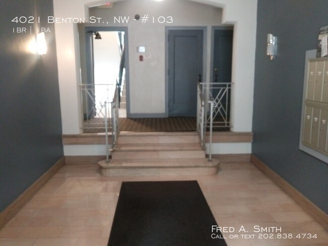 Building Photo - 4021 Benton St NW