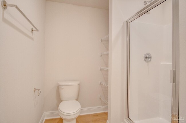 Building Photo - 2495 Cliff Hollow Cir