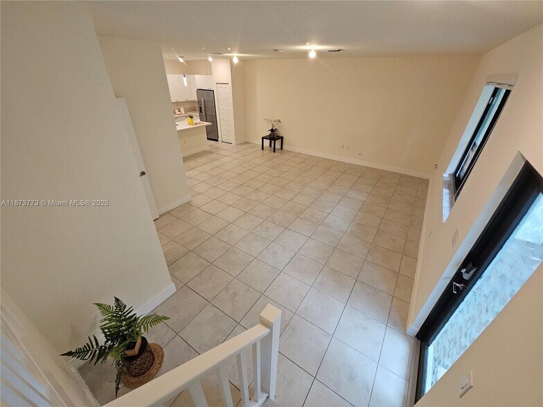 Building Photo - 4760 NW 83rd Pky