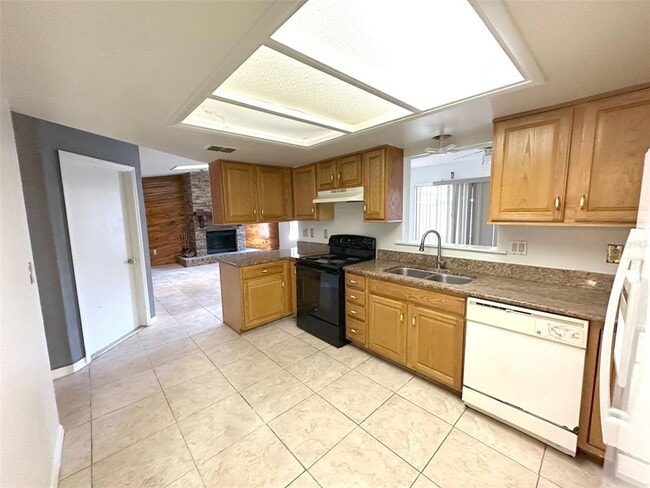 Building Photo - 5061 Barnegat Point Rd