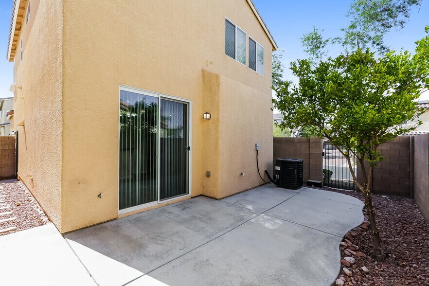 Building Photo - 8325 Lower Trailhead Ave