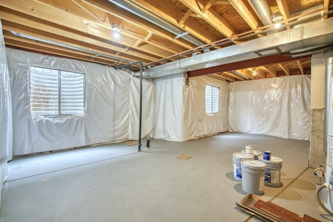 Building Photo - Charming Mill Village 3Bed/3Bath Home with...