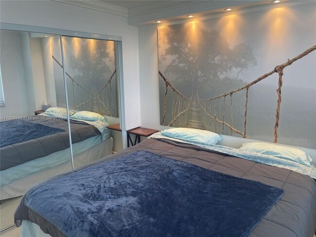 Building Photo - 2101 S Ocean Dr