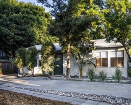 Building Photo - 12354 Addison St